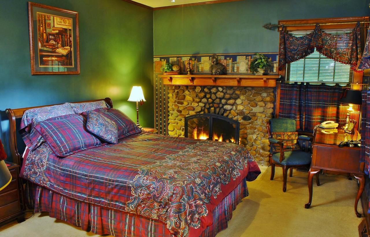 Arbor Hill Inn La Porte エクステリア 写真