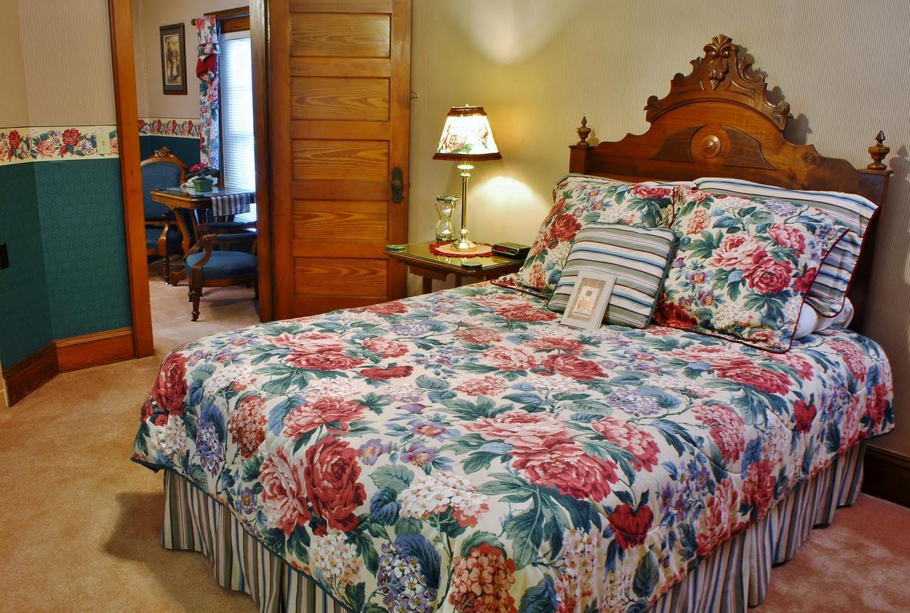 Arbor Hill Inn La Porte エクステリア 写真