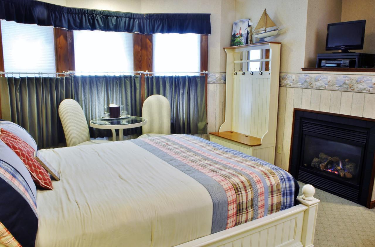 Arbor Hill Inn La Porte エクステリア 写真