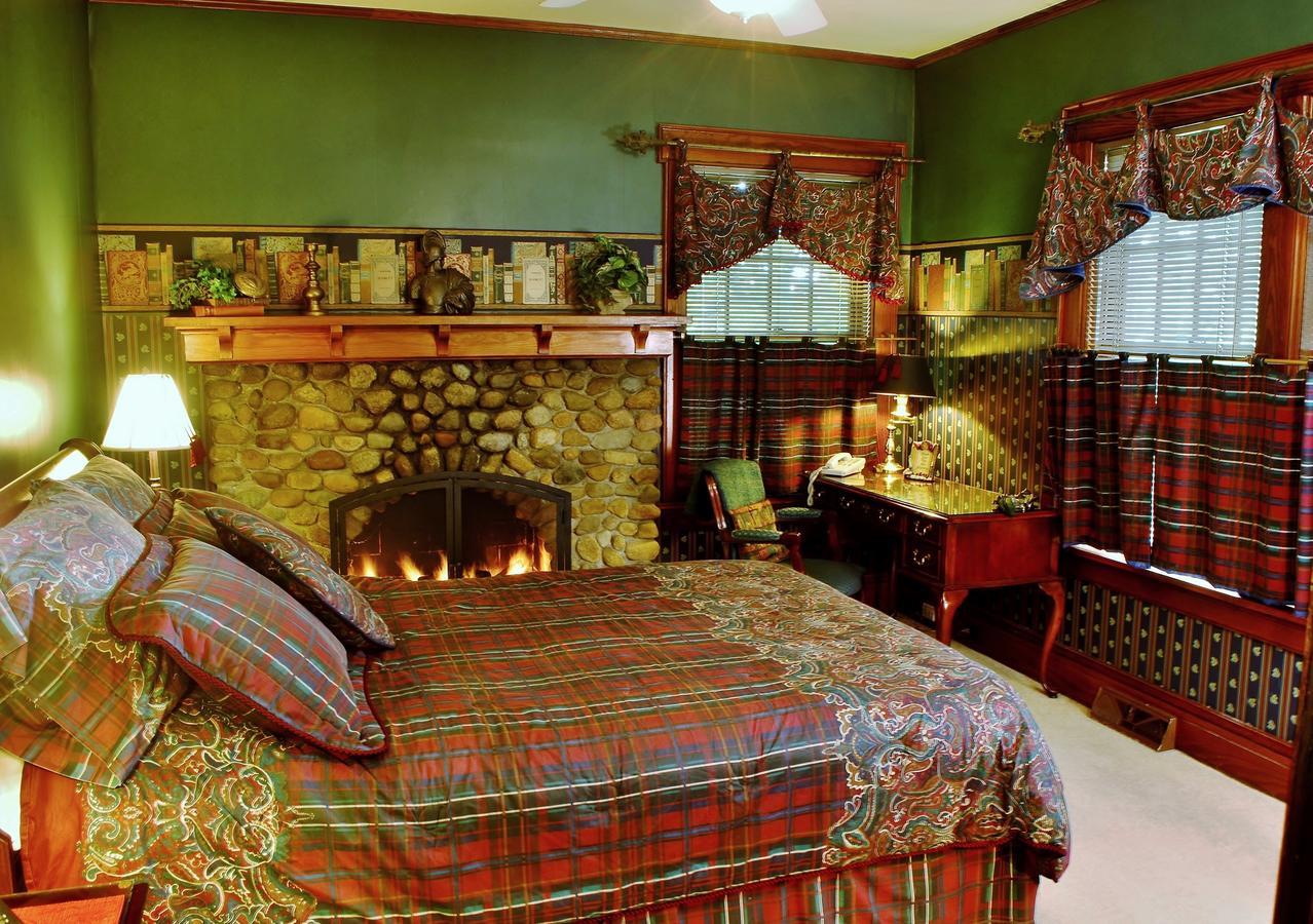 Arbor Hill Inn La Porte エクステリア 写真