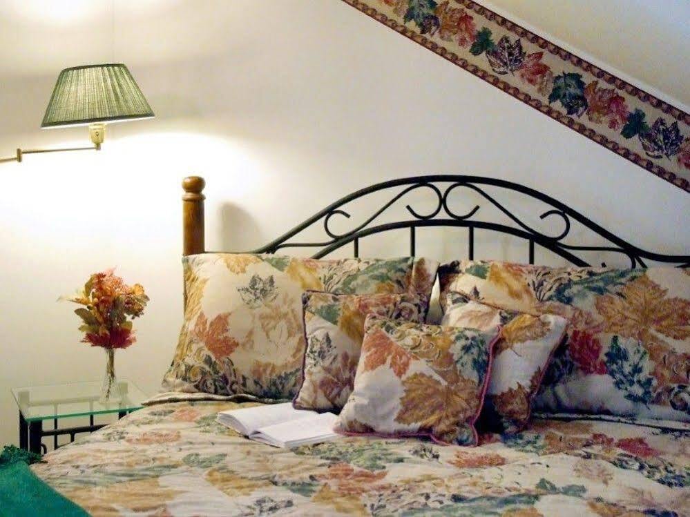 Arbor Hill Inn La Porte エクステリア 写真